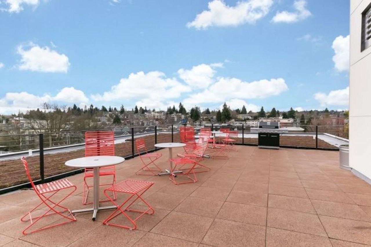 Helene Apartments - Photo 3 of 4