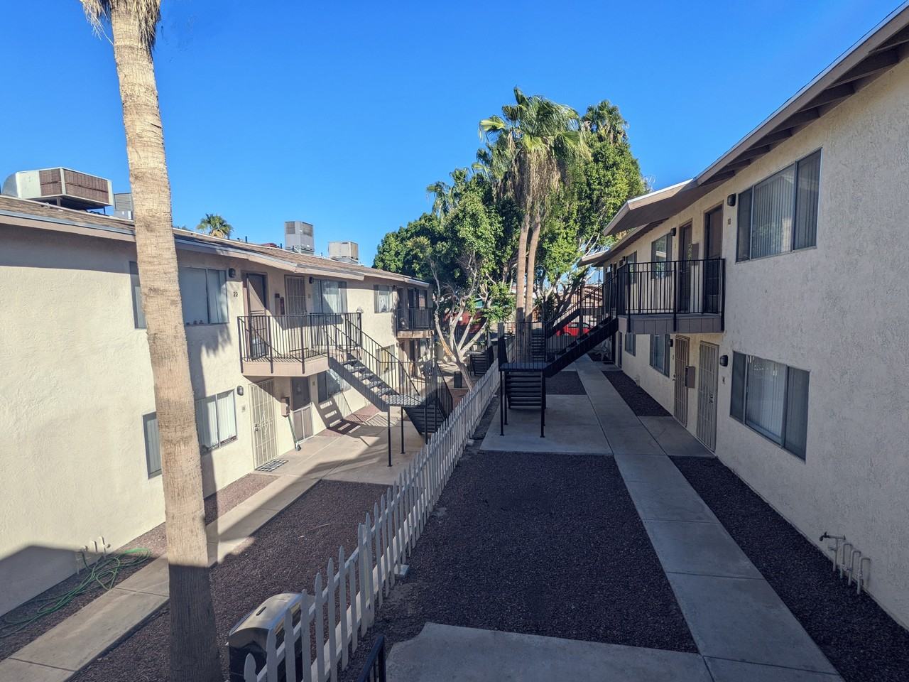 Pacifica Manor - Photo 2 of 6