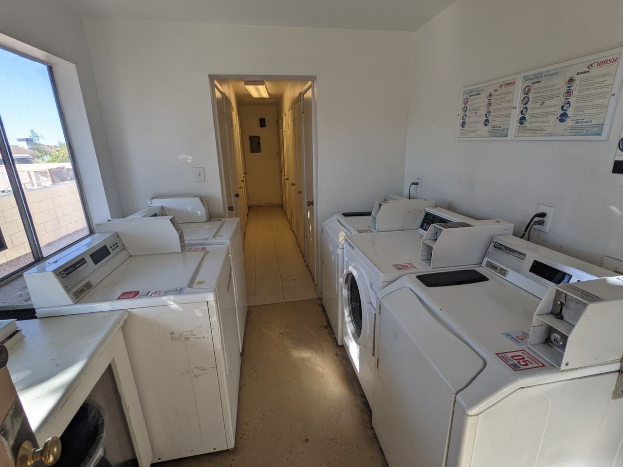 Pacifica Manor - Photo 3 of 6