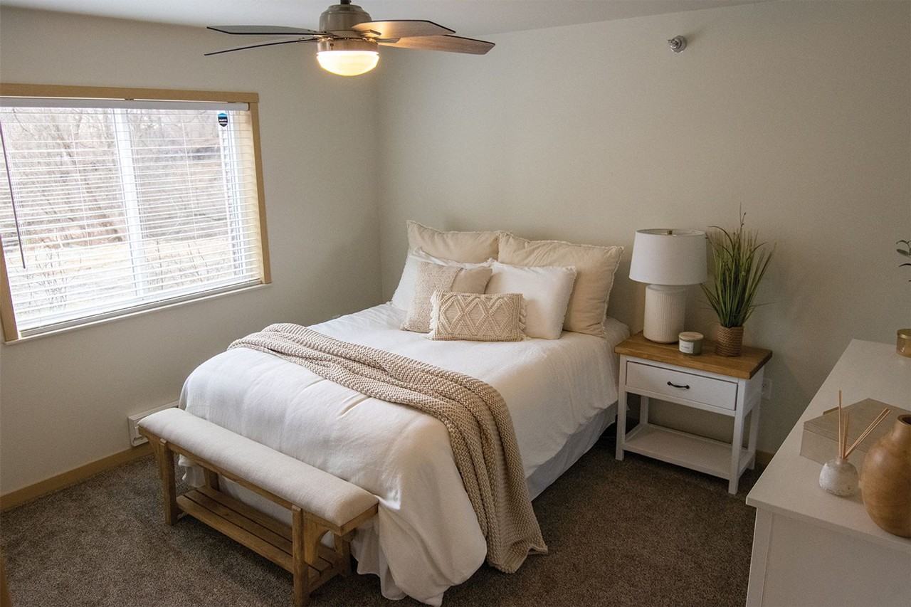 Century Place - 415 - Photo 4 of 6