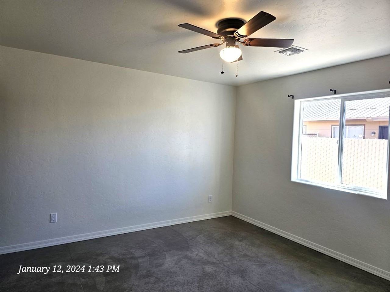 Country Club Apts - Photo 5 of 10