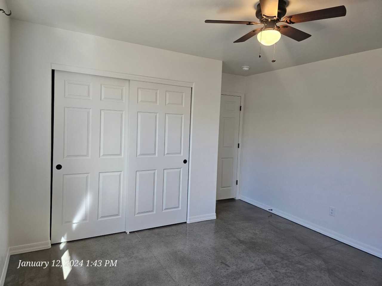 Country Club Apts - Photo 6 of 10