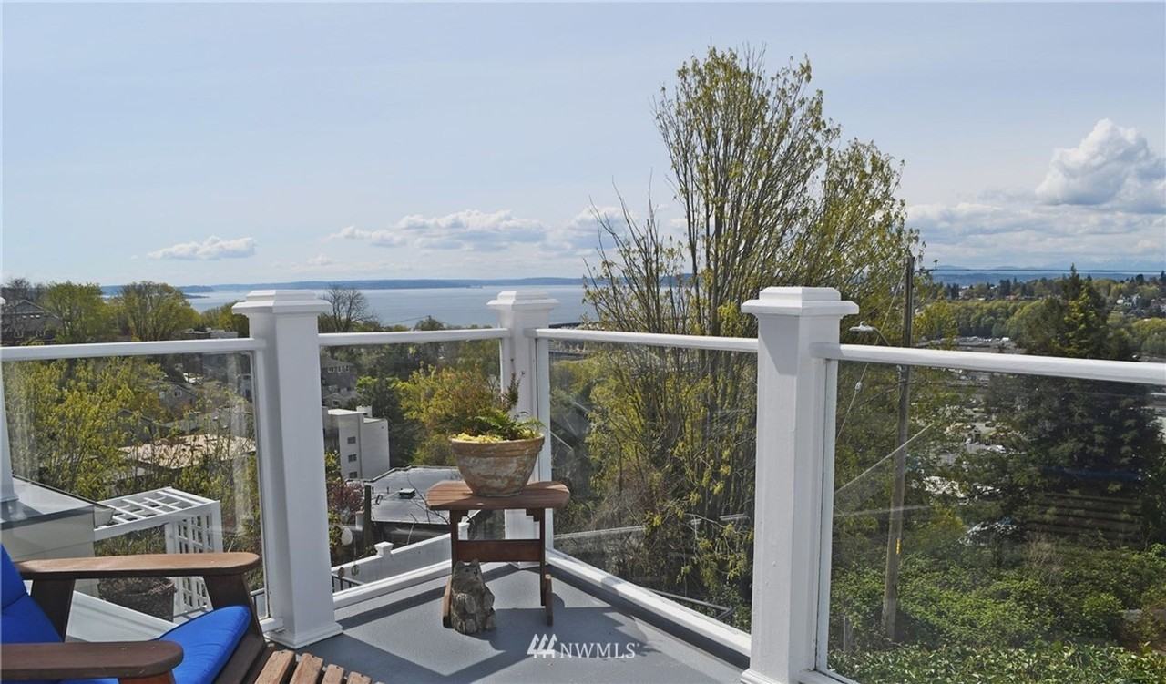 Convenience and Elegance: Your Perfect Queen Anne Home - Photo 6 of 9