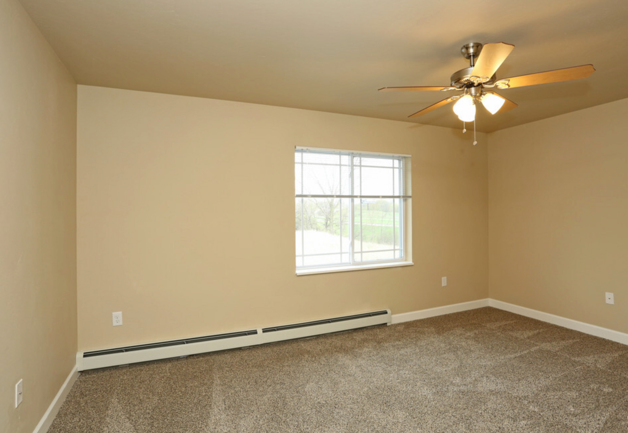 Rock Creek Apartments - Photo 6 of 22