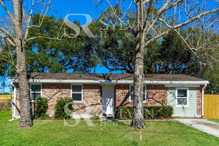 7313 Zapata Dr - Photo 2 of 16