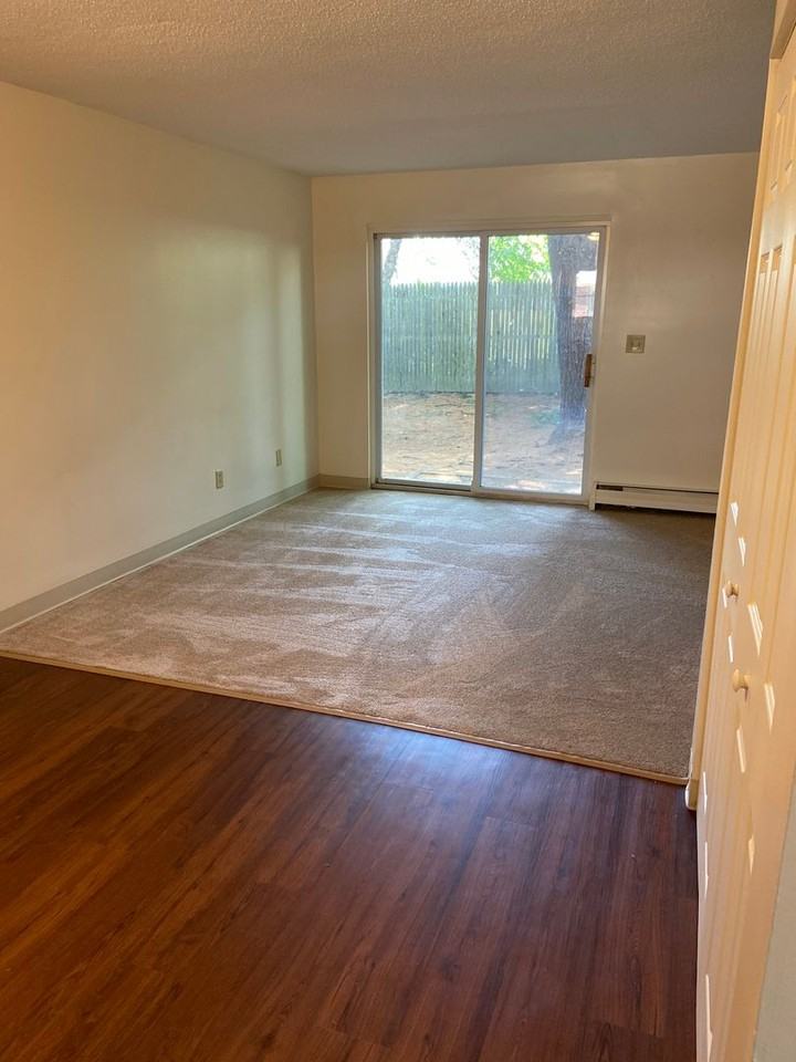 Redden Gardens - Dover NH - Photo 6 of 7