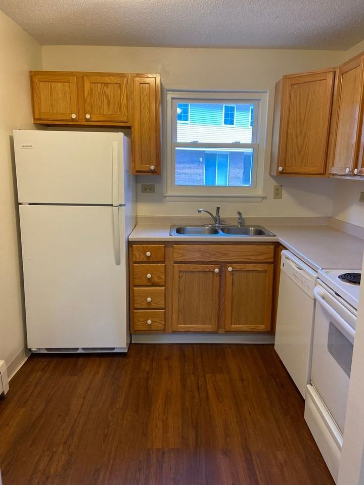 Redden Gardens - Dover NH - Photo 7 of 7