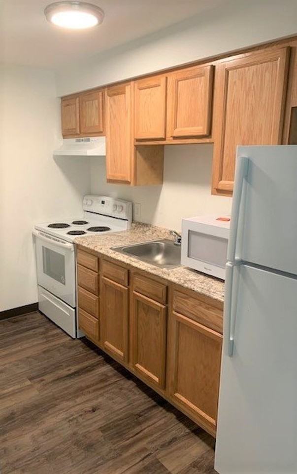 LSB Assoc. I - Photo 2 of 6