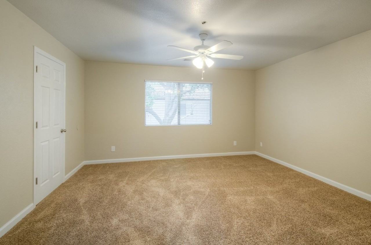648 W. 2nd Avenue - Photo 3 of 33