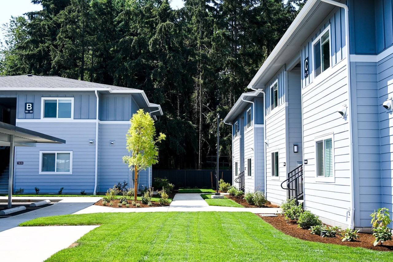 Harrison Village Apartments - Photo 7 of 16