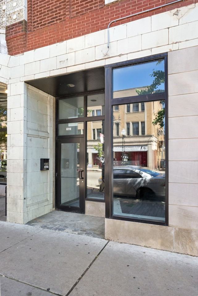 Welcome Home to the Historic Howard Theater! - Photo 2 of 27