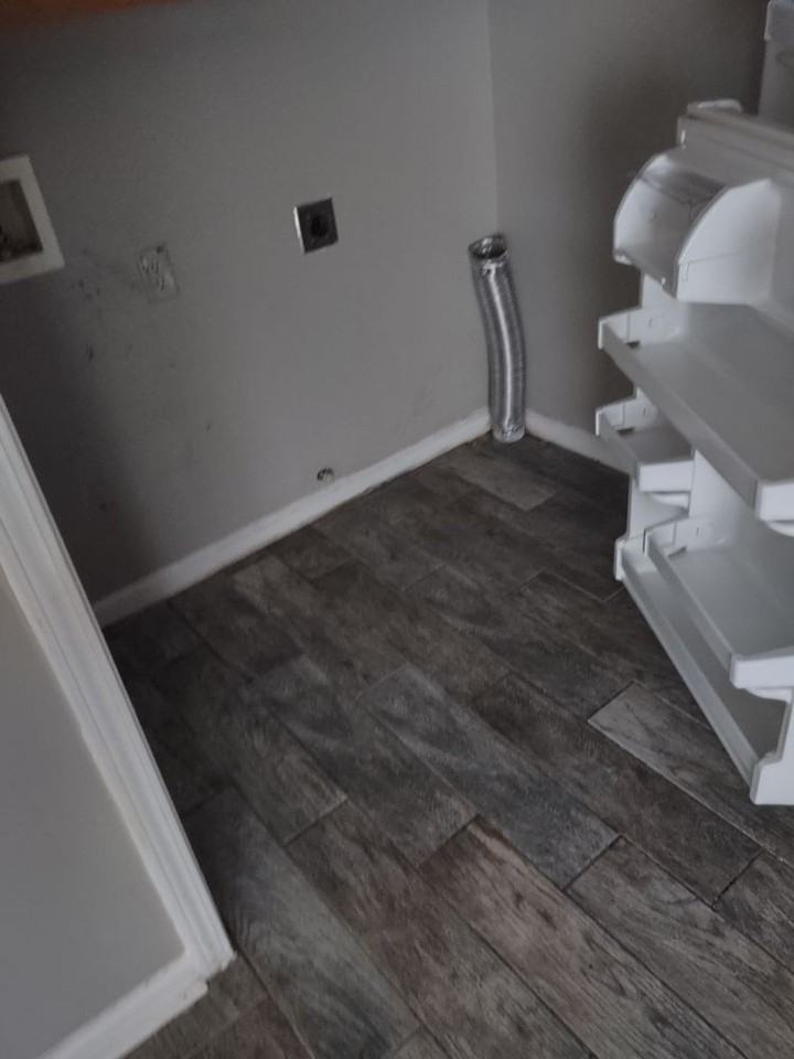 Little Rock Triplex - Photo 3 of 6