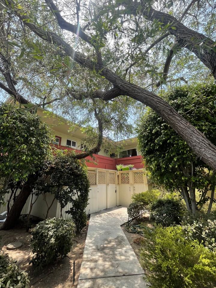 ven108 - Photo 2 of 4