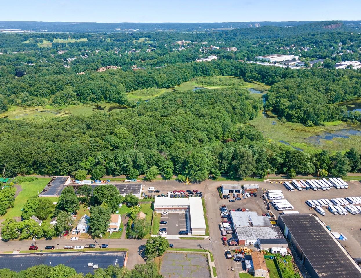 Manila Apartments - Photo 5 of 6