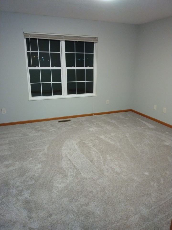 Make your new home at Deerfield Crossing Apartments! - Photo 6 of 10