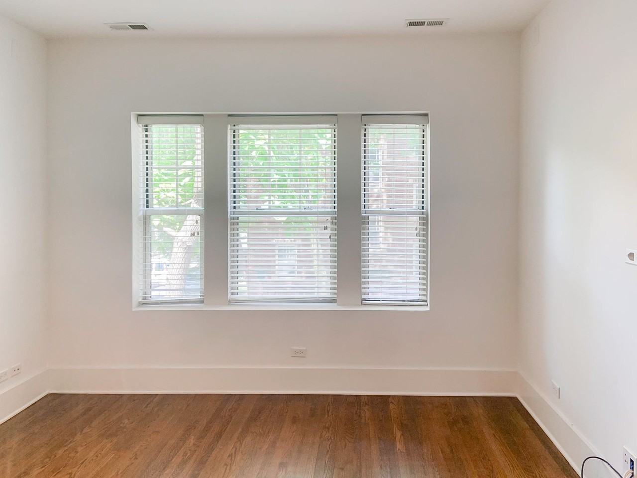 1849-51 W. Cornelia / 3449-55 N. Wolcott - Photo 6 of 7