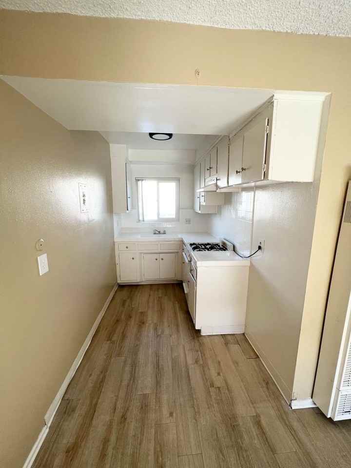 PRAIRIE - Photo 4 of 9