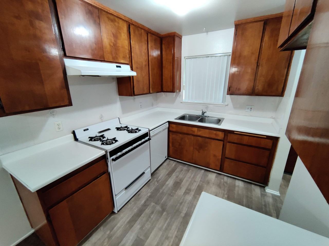 Beaumont Park Apartments - Photo 3 of 6