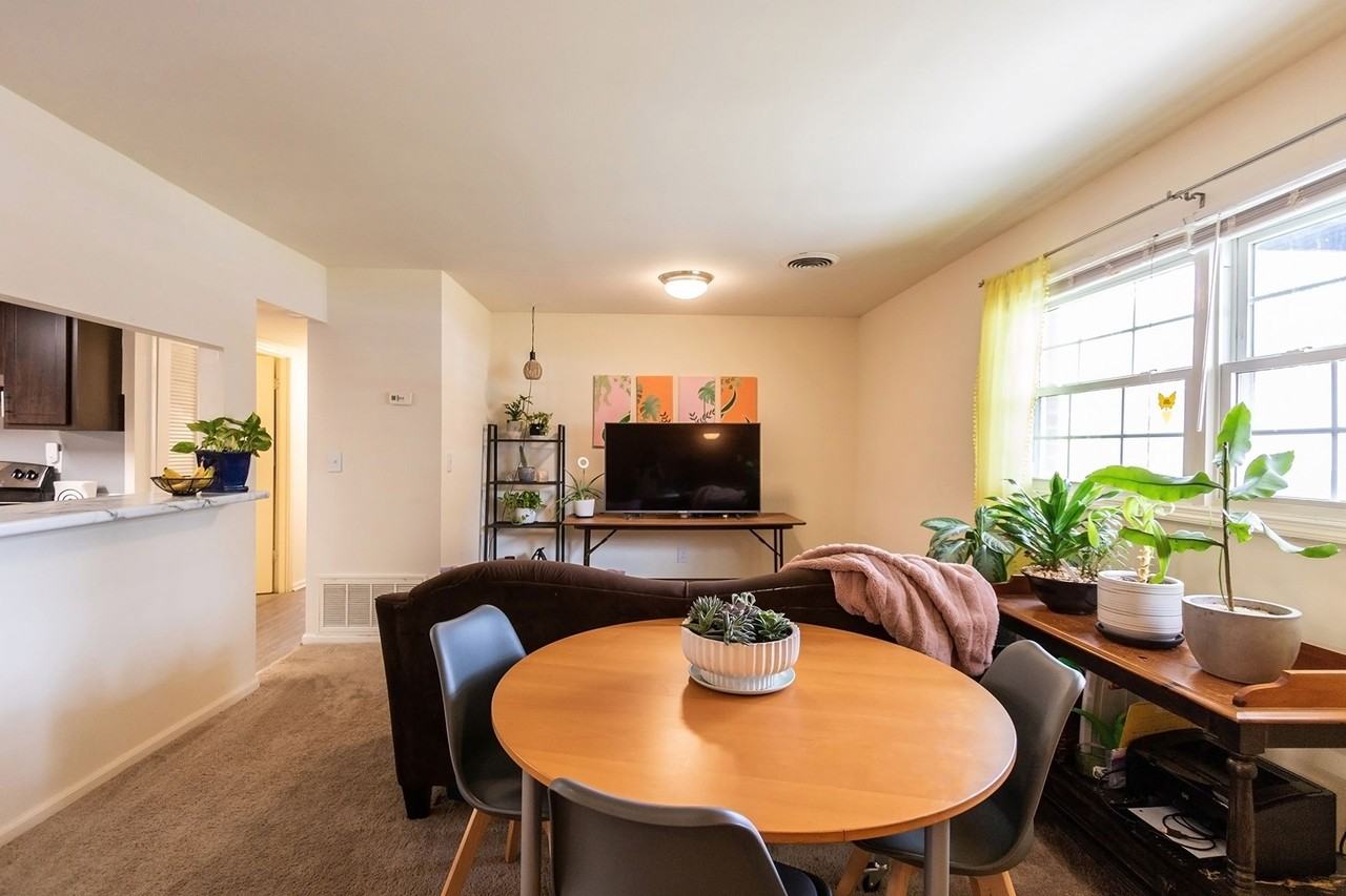 Stonegate Apartments - Photo 3 of 50