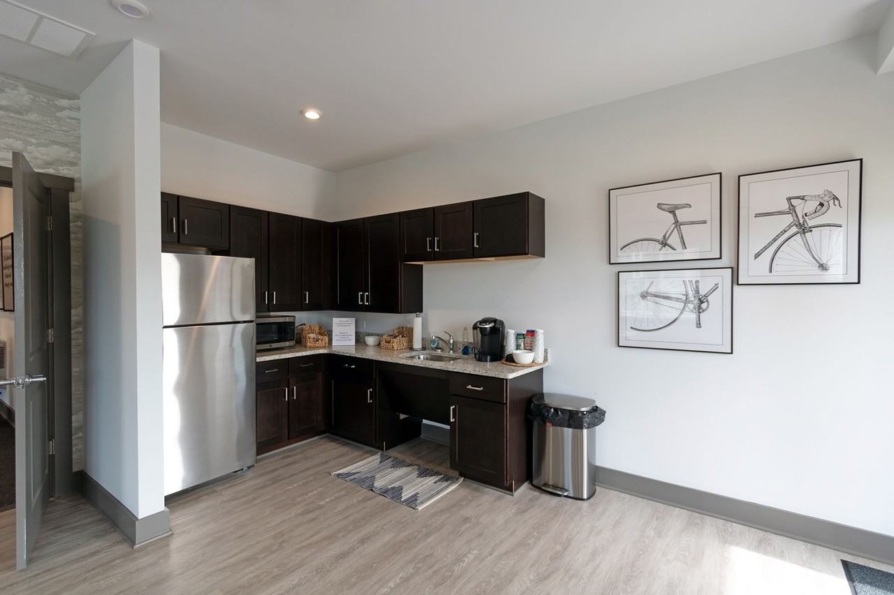 400 Broce Drive - Photo 6 of 50