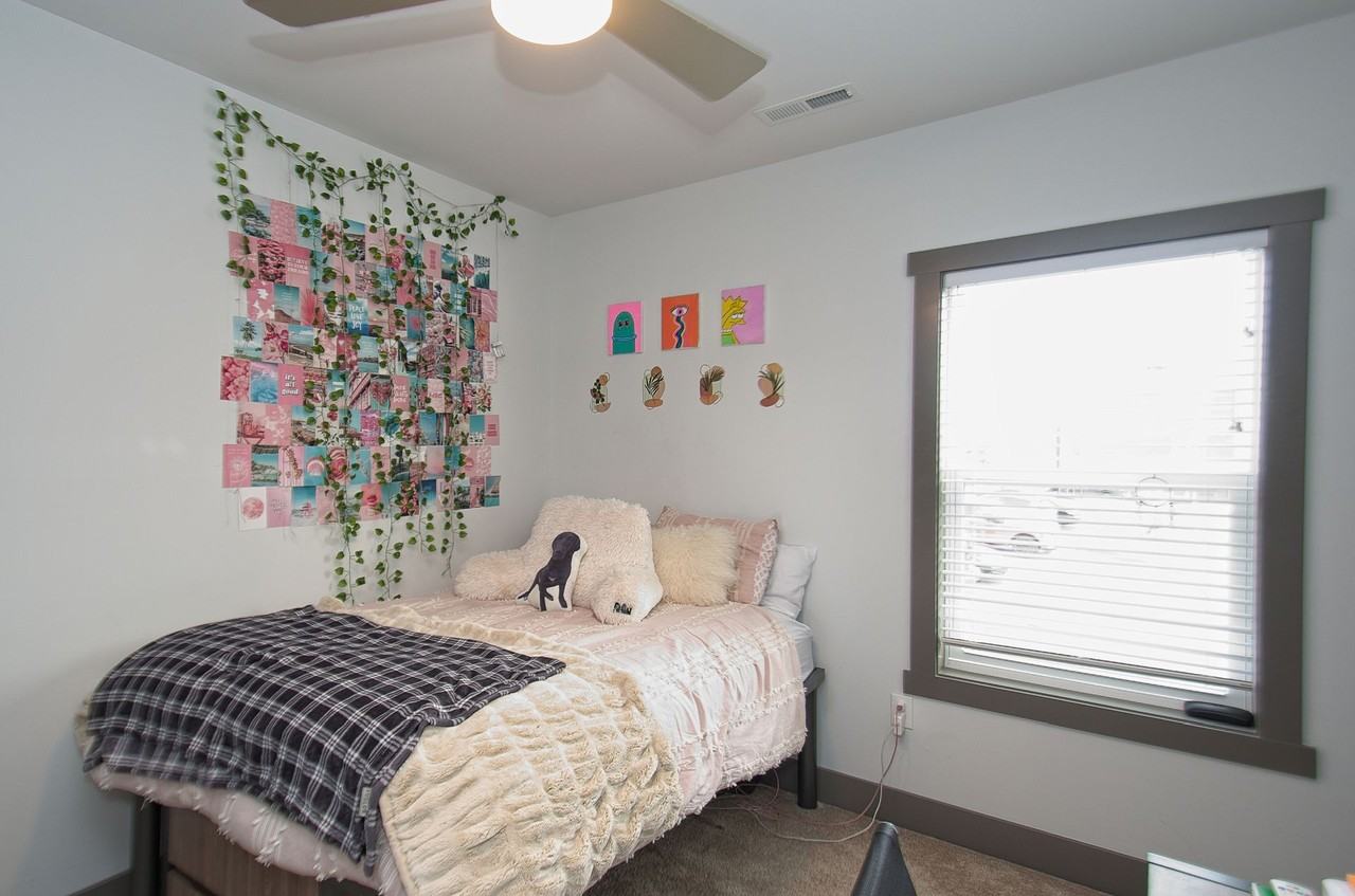 400 Broce Drive - Photo 7 of 50