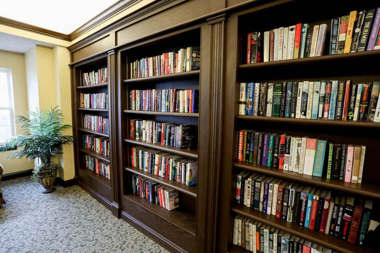 WESTON CLUB - Photo 2 of 50