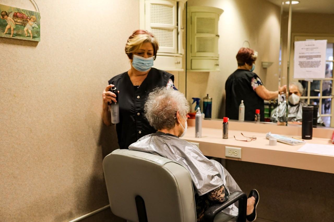 WESTON CLUB - Photo 4 of 50