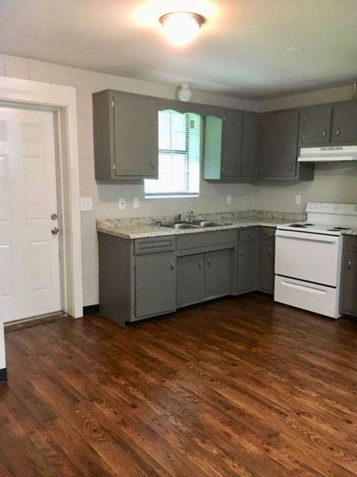 200 North Trigg - Photo 2 of 15