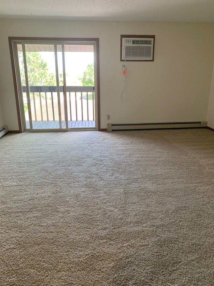 488 13th Ave S - Photo 4 of 15