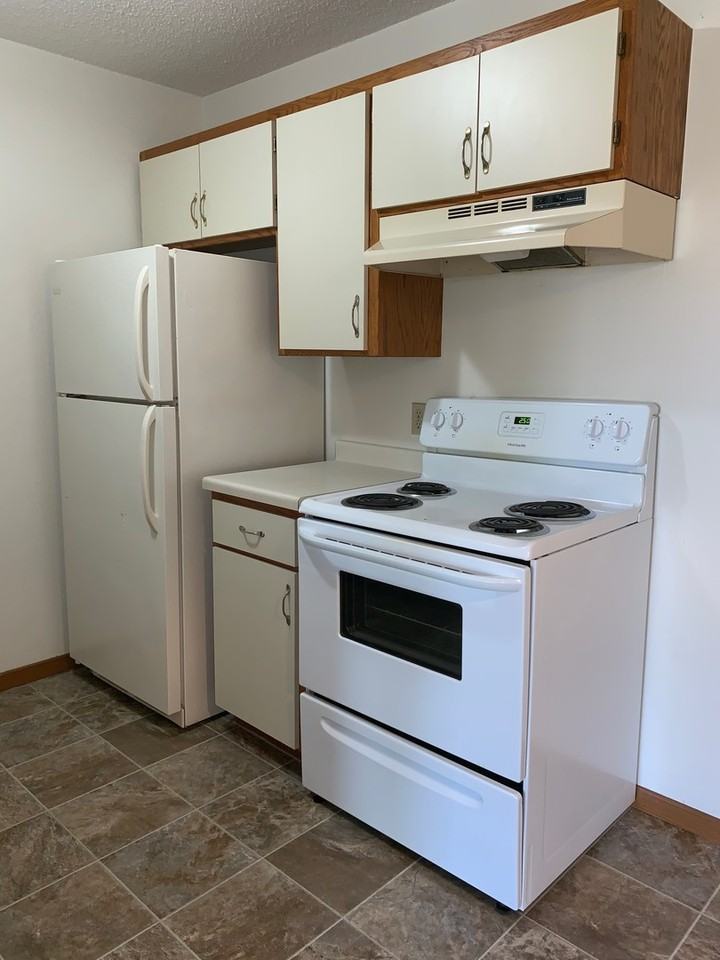 488 13th Ave S - Photo 7 of 15