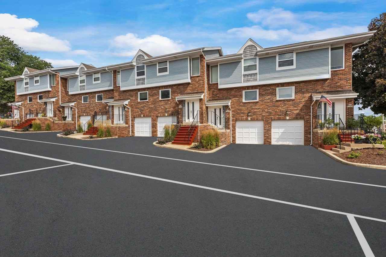 Apple Valley Associates LLC - Photo 5 of 21