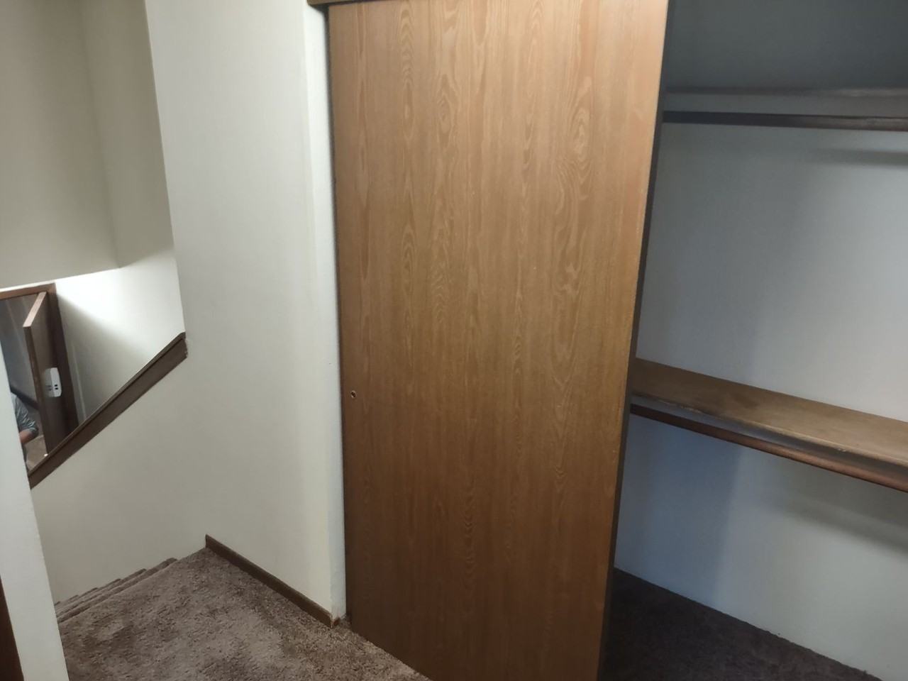 Mountain Villa Apartments - Photo 4 of 8
