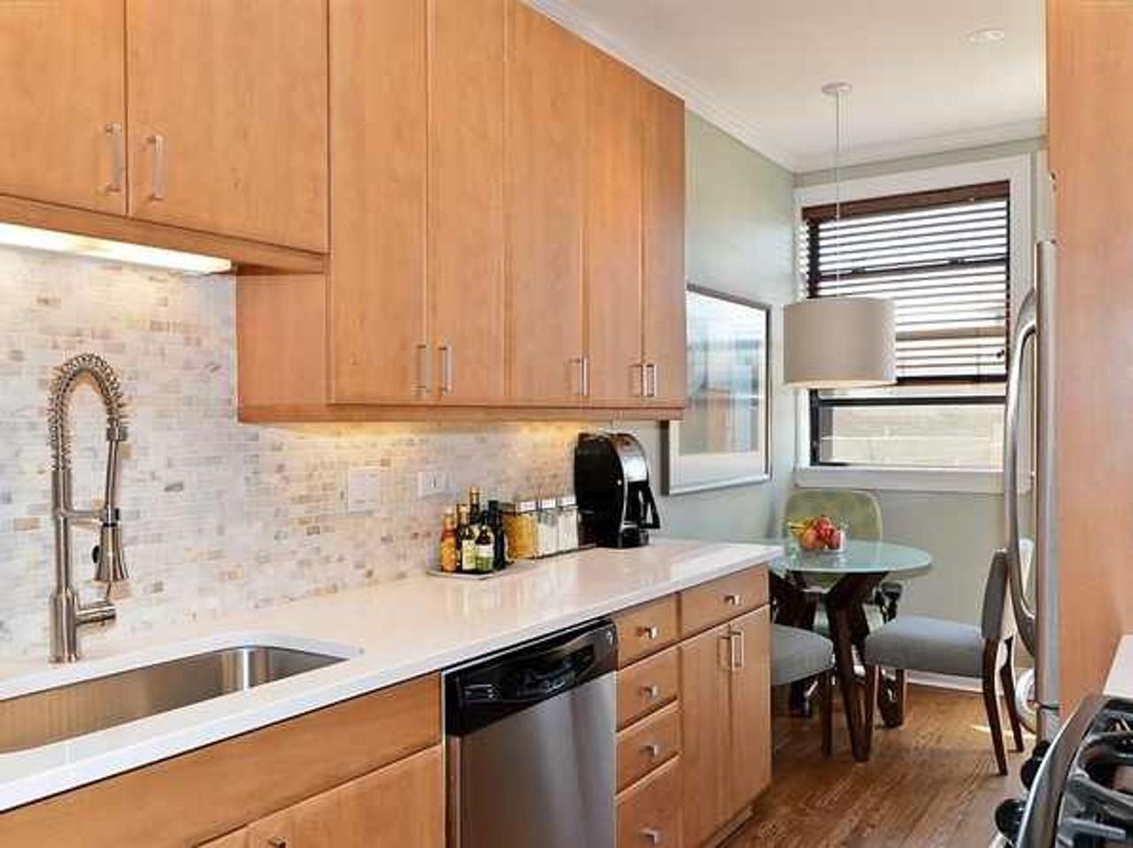 622-26 W. Roscoe - Photo 4 of 8