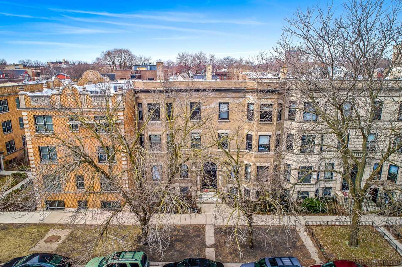 3818-20 N. Sheffield - Photo 3 of 9