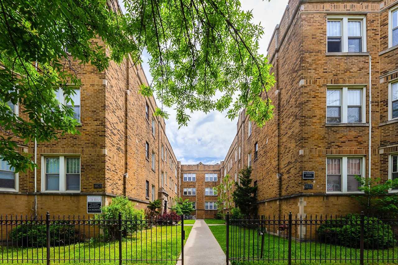 4817-23 N. Wolcott - Photo 2 of 8