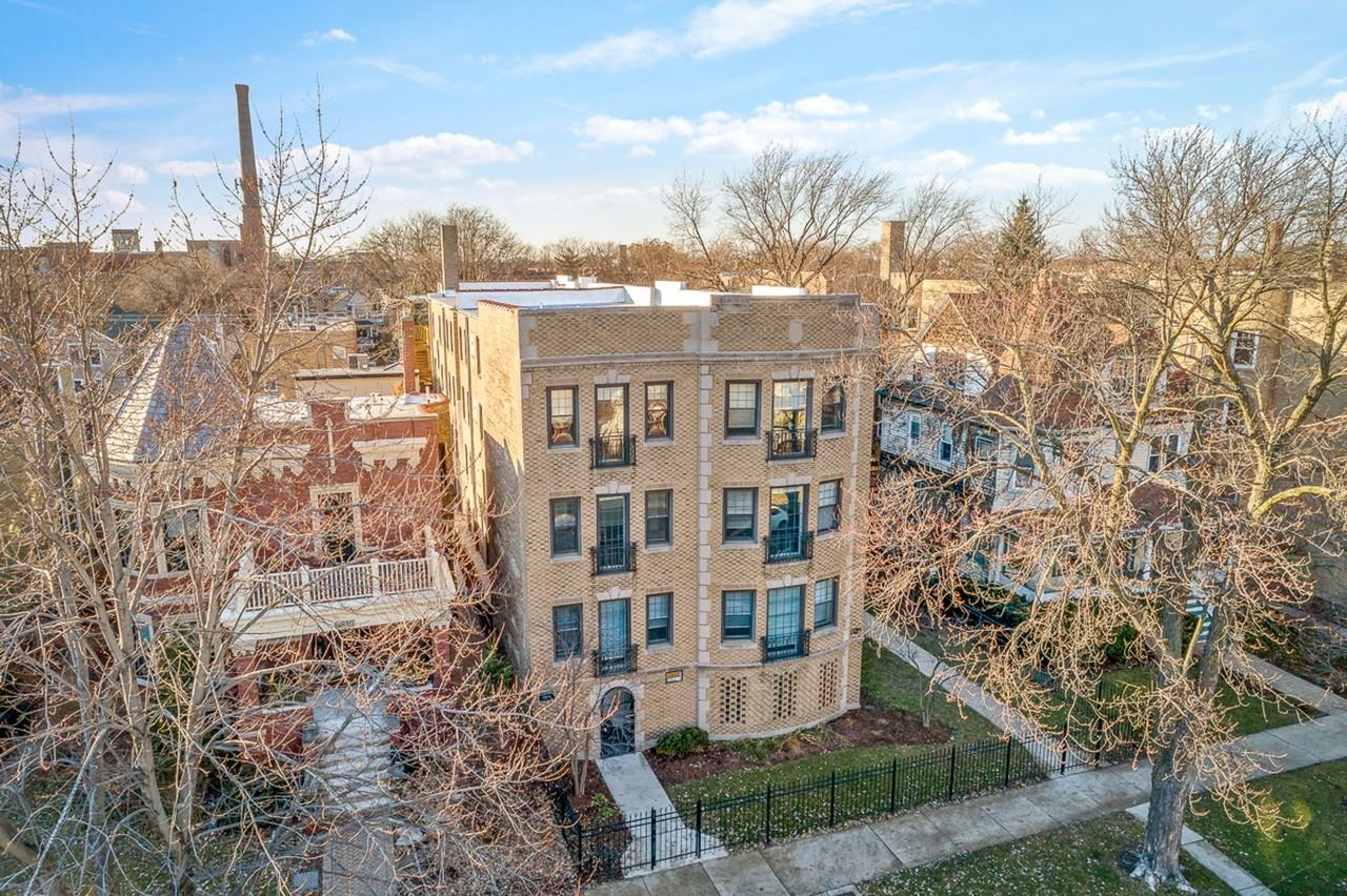 4836-38 N. Paulina - Photo 3 of 9