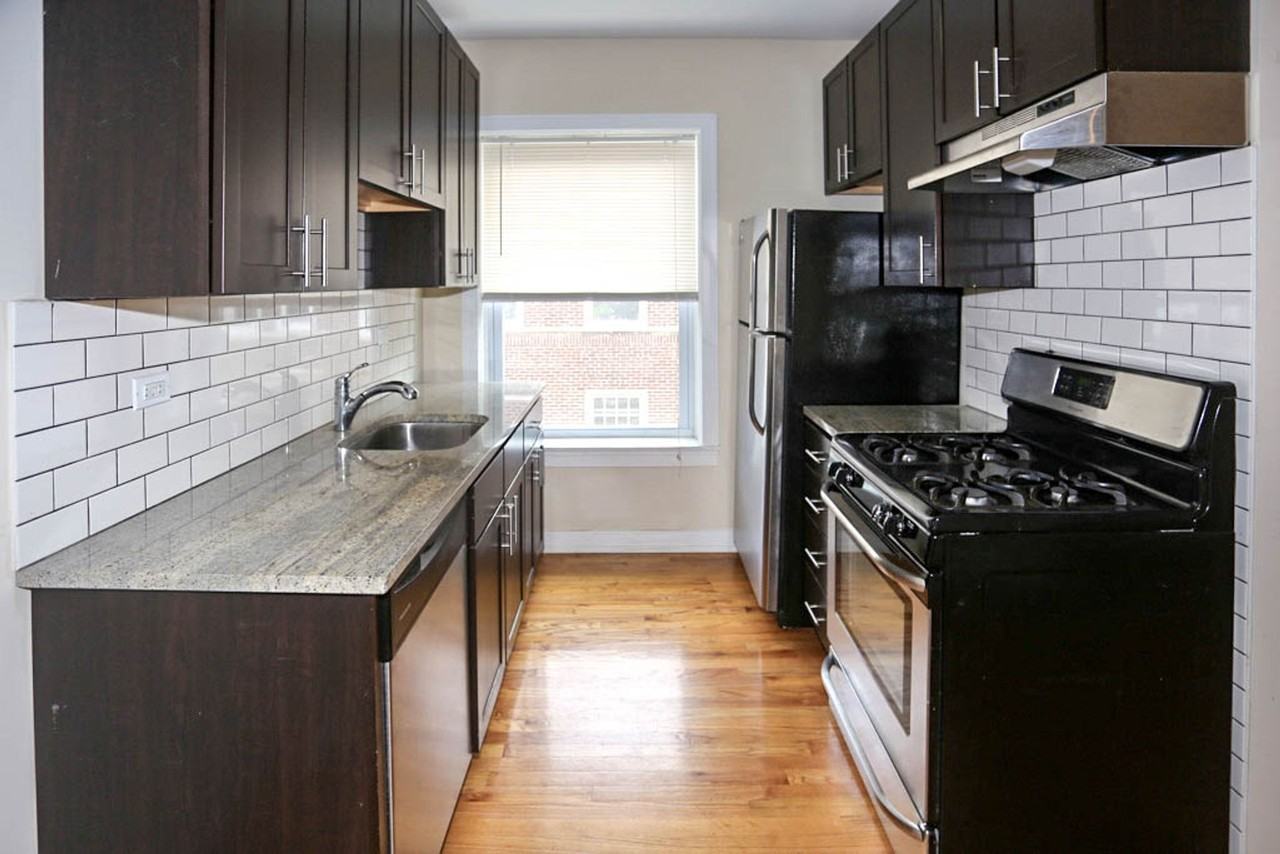 5208-14 N. Damen / 2000-10 W. Foster - Photo 3 of 9