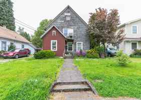 featured image of 135 Ne Jackson St