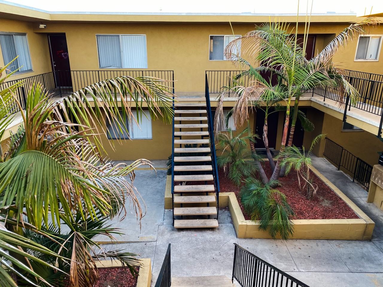 49th Street Apartments - Photo 4 of 5