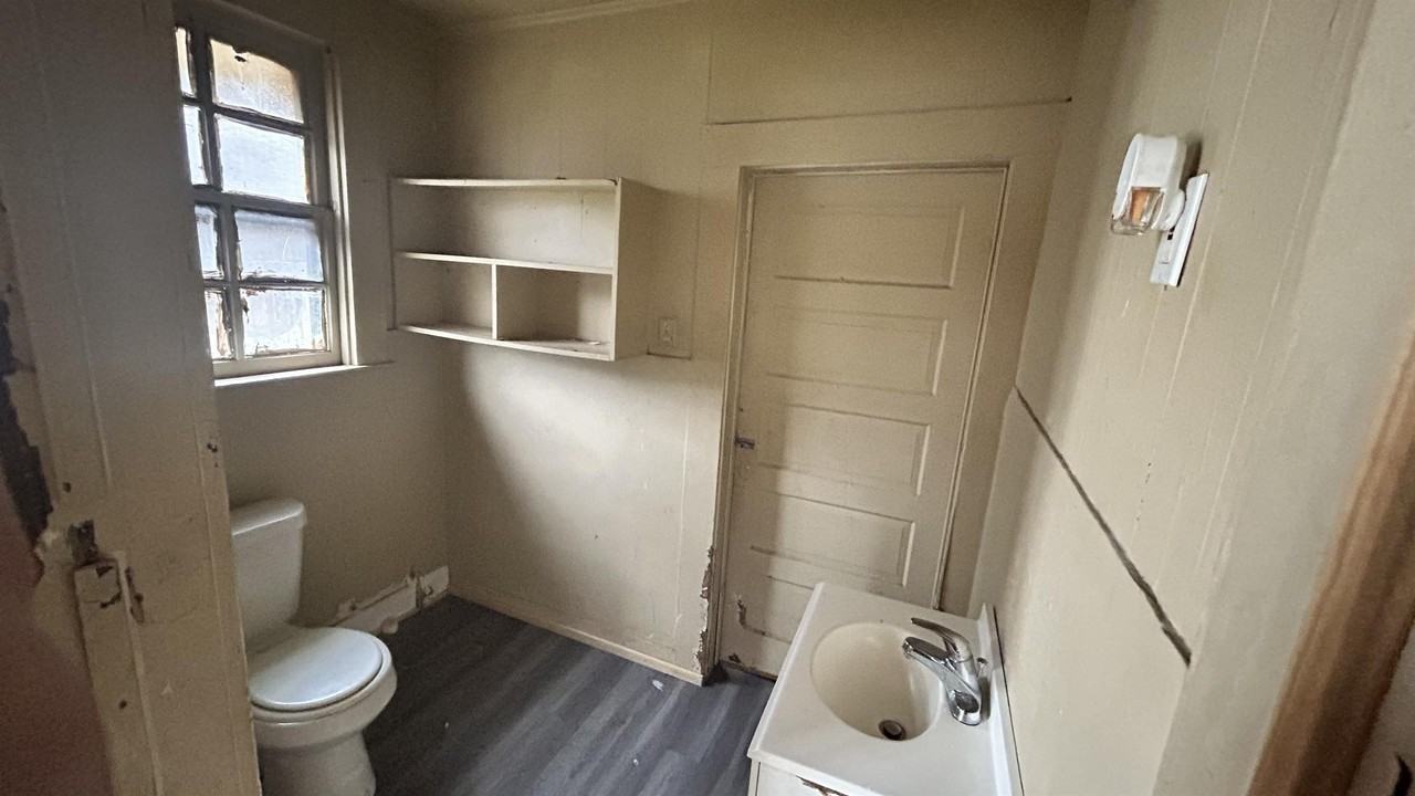 1855 Carolina St #1 - Photo 3 of 7