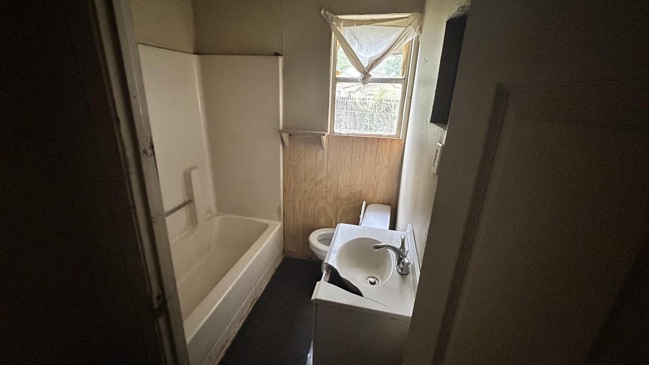 1855 Carolina St #1 - Photo 7 of 7