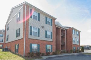 featured image of 131 E Main St