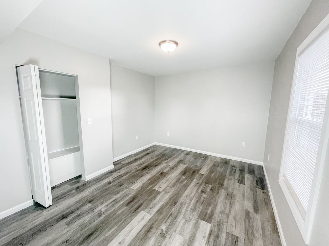 Renovated Apartments in Black Rock, Bridgeport - Photo 2 of 5