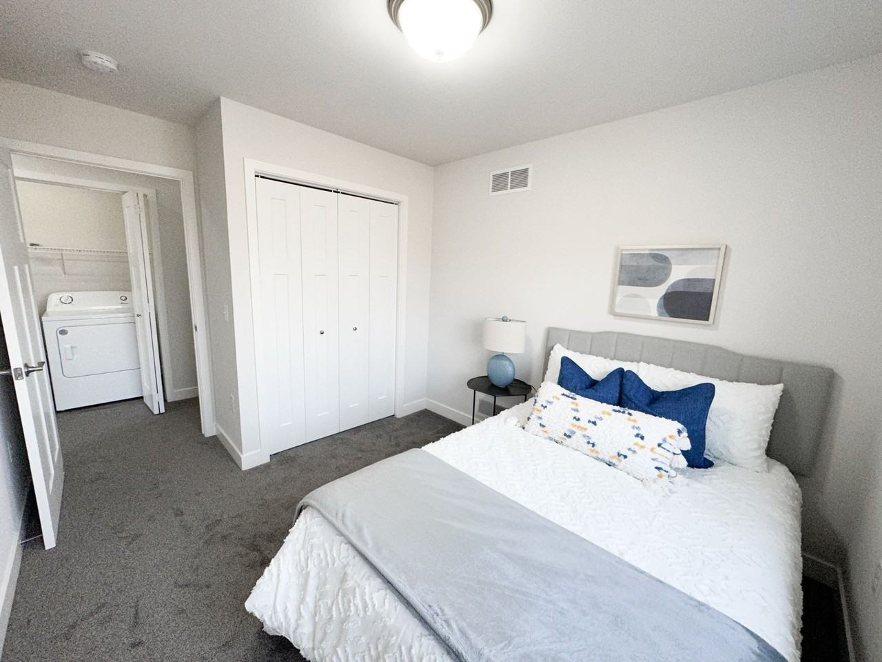 1331 N Windsor Ave - Photo 2 of 49