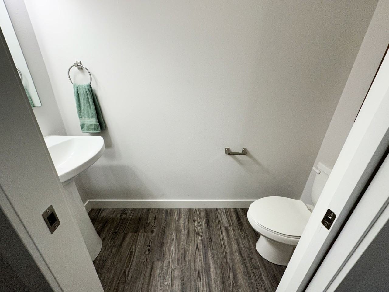 1331 N Windsor Ave - Photo 5 of 49