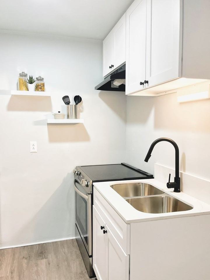 1219 Churton St SW - Photo 3 of 9