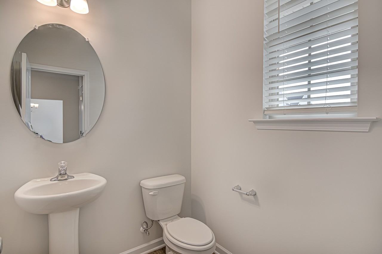 3309 Ardmore St #1 - Photo 4 of 36