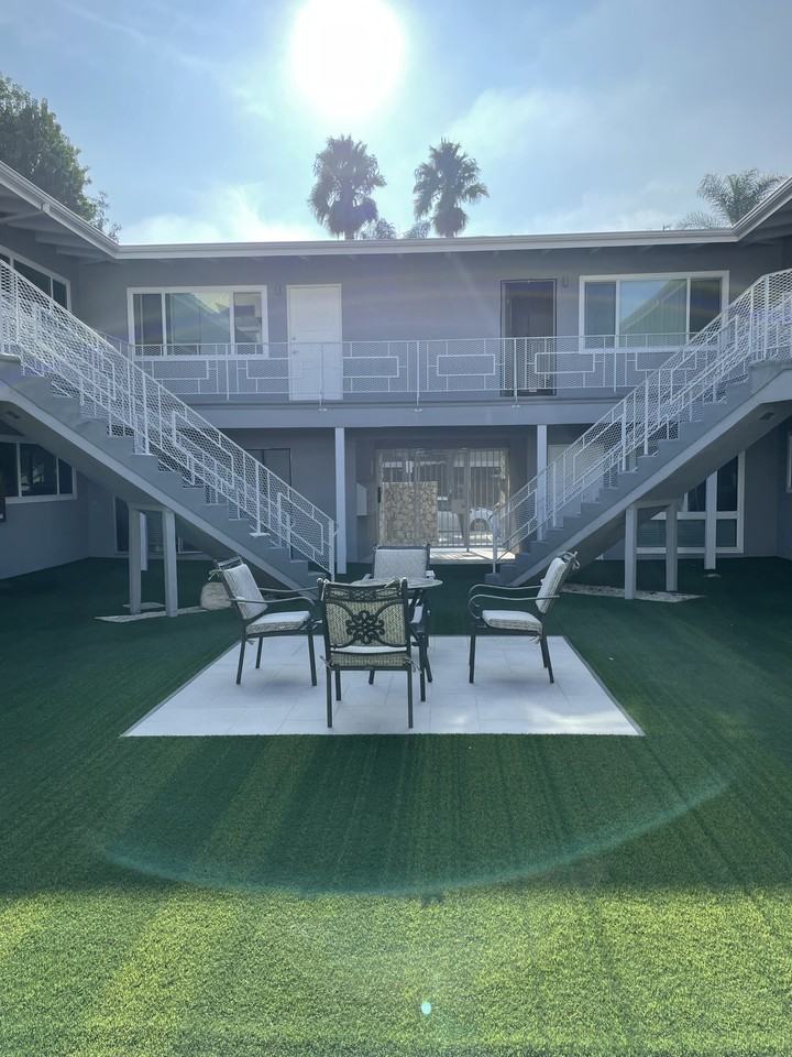 LUXURY LIVING AT AN AFFORDABLE PRICE - Photo 4 of 6