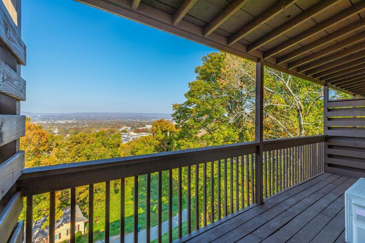 Missionary View: Modern Multifamily Living in Chattanooga - Photo 3 of 43