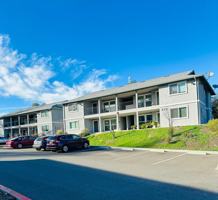 featured image of 575 575 -579 Racquet Way